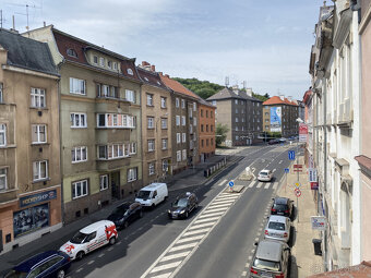 Pronájem nebytových prostor k všestrannému využití s možnost - 4