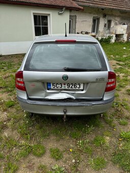 Škoda Octavia 2 combi, 1.6 MPI, r.v. 2010, bourané - 4