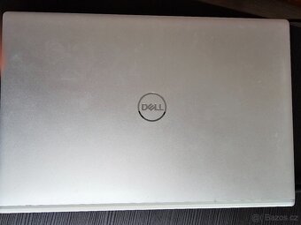 Dell Inspiron 5401 (P130g) - 4