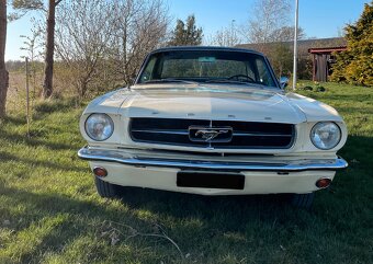 Ford Mustang z roku 1965 s původním C-code 289 V8 motorem - 4
