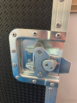 Music case - 4