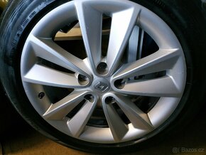 ALU kola Renault Scénic Megane 5x114,3 r17 Originál,6mm+TPMS - 4