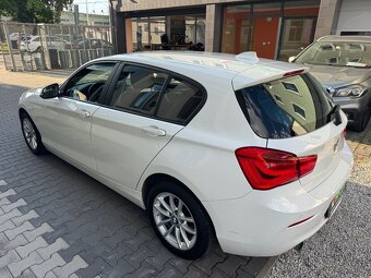 BMW 118 1,5i 1. maj, koupeno v ČR, DPH, 2 x kola - 4