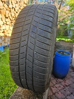 Zimní pneumatiky s disky 225/60/17 4ks - 4