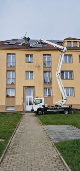 Pronájem pracovní plošiny Isoli PTN210J - 4