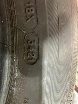 185/60 R15 Zimní pneu - 4