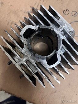 Babetta 210 válec - 4