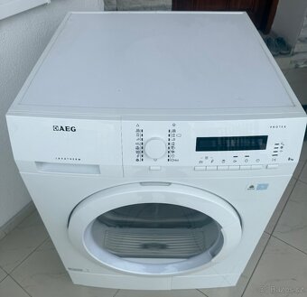 Sušička AEG - 4
