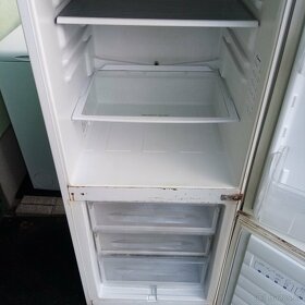 Lednička a pračka na prodej v okolí Nymburk - 4