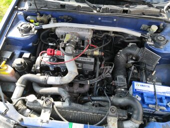 Hyundai Scoupe 1993, veterán - 4