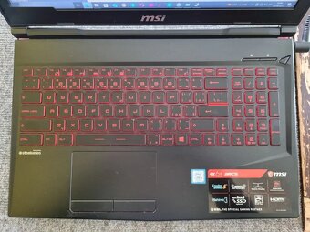 Herní Notebook MSI GL63 8RC - 4