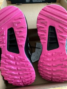 Boty Adidas vel.37 - 4