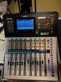 Yamaha TF1 - 4
