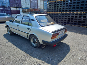 Škoda 120 GLS - 4