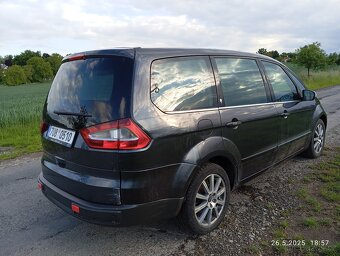 Ford Galaxy 2.0 i benzin - 4