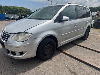 Vw touran 2009 2.0tdi DSG - 4