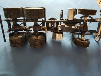ScaleArt MAN-TGS 3-nápravový třístranný sklápěč s pohonem vš - 4