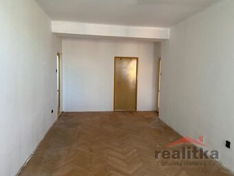 Prodej bytu 3+1 s balkonem, 61 m2, ul. Gen. Sochora, Ostrava - 4