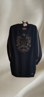 Superdry zdobené teplákové šaty s kapsami - 4