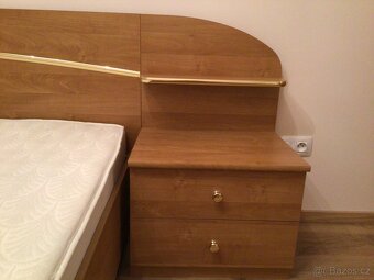 Dvoulůžková postel 180/200 - 4