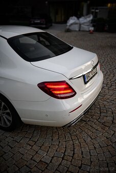 MERCEDES-BENZ E220d 143kW //2016 9G FULL LED NAVI HEAD-UP - 4