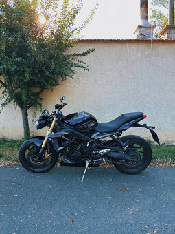 Triumph Street Triple 675 2014 | Nové pneu S22, QuickShifter - 4