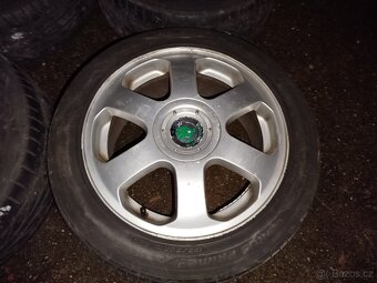 Alu kola Octavia r15 - 4