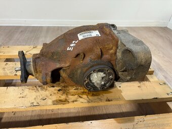 // Zadní Diferencial BMW 120d e82 coupe // - 4