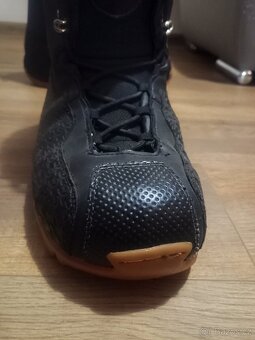 Snowboardové boty - 4