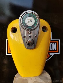 nádrž Harley-Davidson - 4