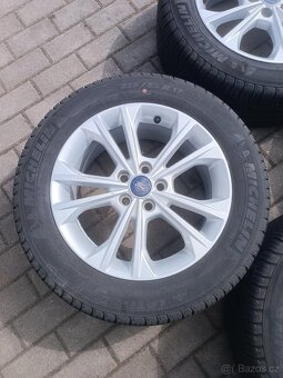 310. Originál ALU kola Ford (Kuga) 5x108 R17 s TPMS - 4