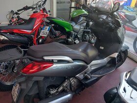 Yamaha xmax 250 2008 - 4