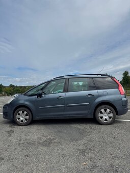 Citroen C4 Picasso 7 míst - 4