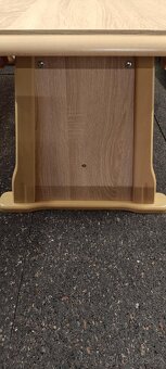 Konferenční stůl - 4