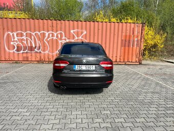 Superb II 2,0TDi 125kW DSG 4x4,ČR,vybavený - 4