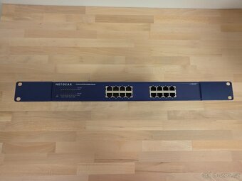 Switch NETGEAR JG5516 – 16portový Gigabitový switch - 4