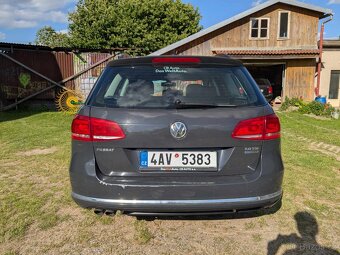 PASSAT B7 - 4