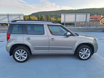 ŠKODA YETI 2.0 TDI R.2016 XENON - 4