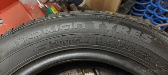 Zimní pneu 185/60R14 Nokian (90) - 4