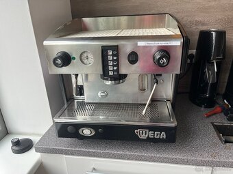 Pakovy kavovar wega - 4