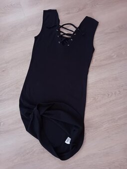 HEZKÉ DÁMSKÉ ŠATY - vel.M / zn.CHicorée - 4