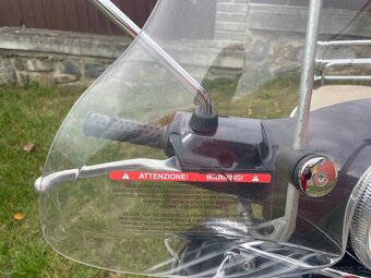 Vespa LX originální plexisklo - 4