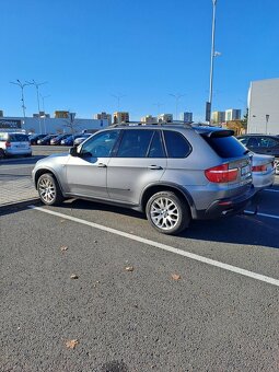 BMW X5 4,8i - 4