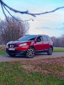 Nissan Qashqai Tekna 1.6i 86kw, 12/2013, 7 míst - 4