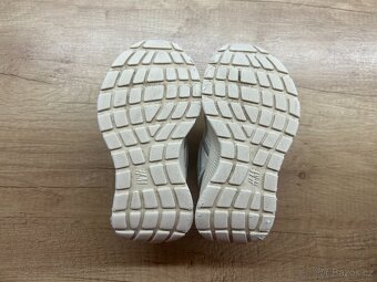 Dětské boty zn. Decathlon, Garvalín, H&M - 4