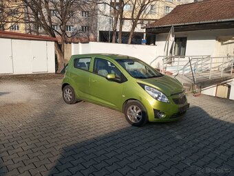 Chevrolet spark 1.0i - 4