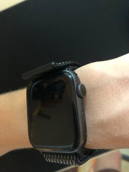 Apple Watch Series 6 - 4
