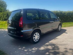 Peugeot 807 2.0 Hdi 100 kw -8mist. model 2012 - 4