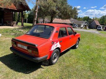 Škoda 105L - 4