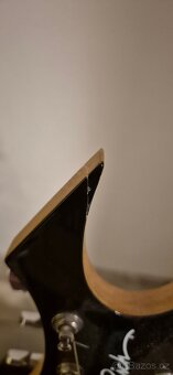 BC Rich Warbeast 1 + příslušenství - 4